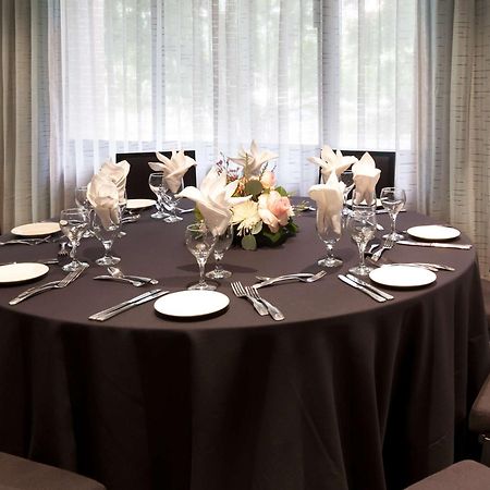 Doubletree By Hilton Hotel & Suites Houston By The Galleria Eksteriør billede