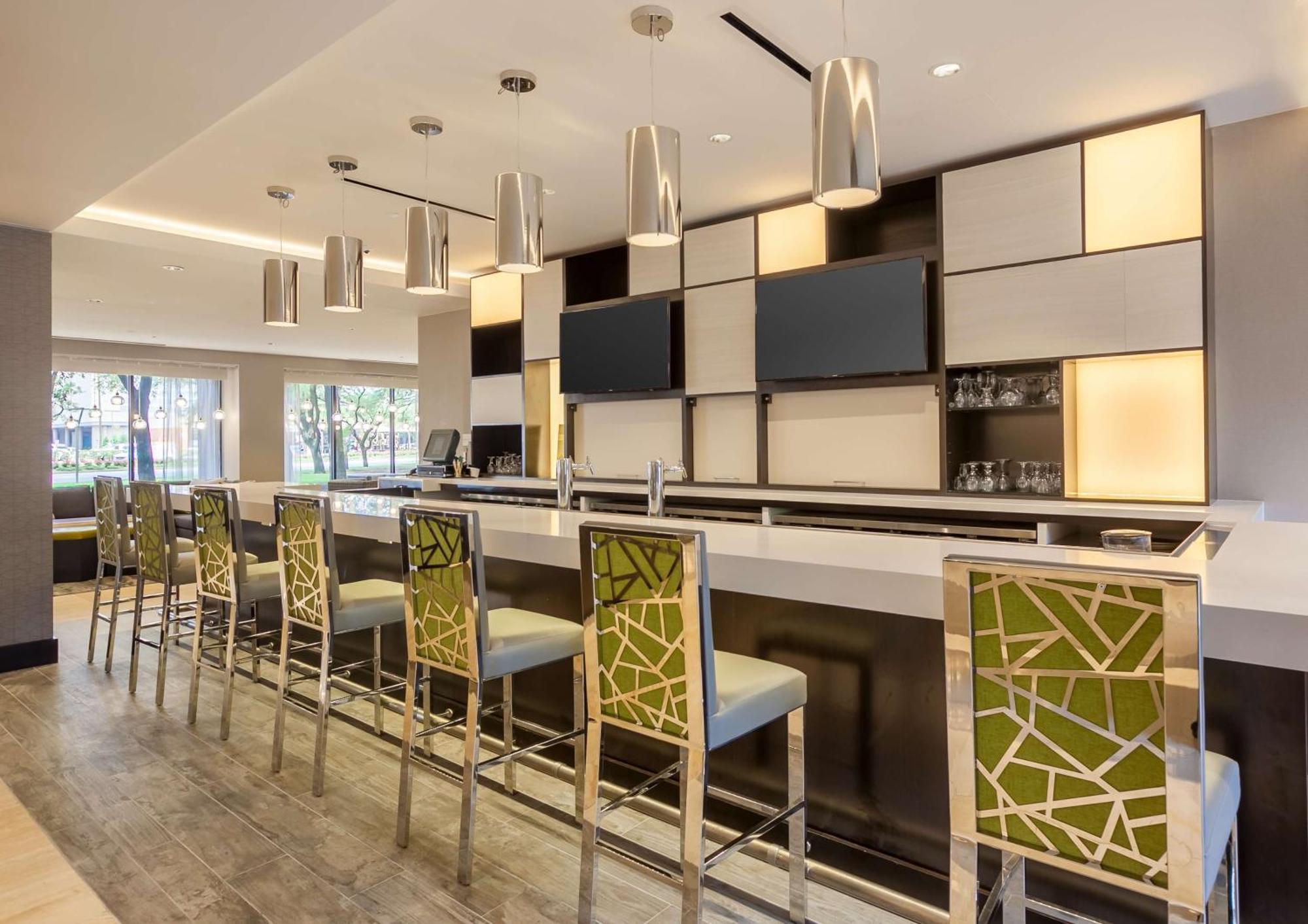 Doubletree By Hilton Hotel & Suites Houston By The Galleria Eksteriør billede