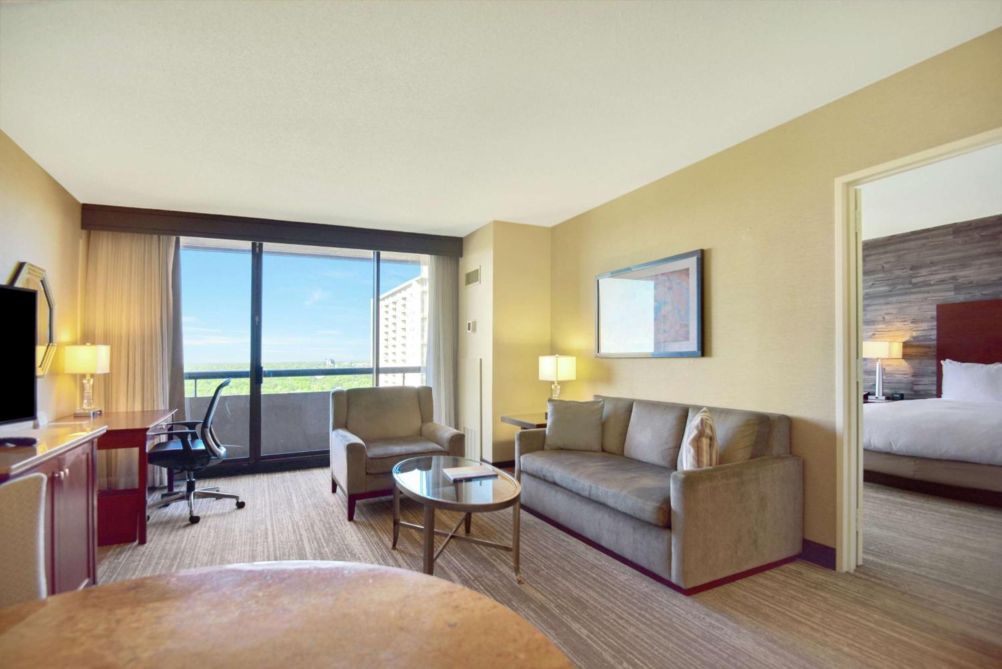 Doubletree By Hilton Hotel & Suites Houston By The Galleria Eksteriør billede