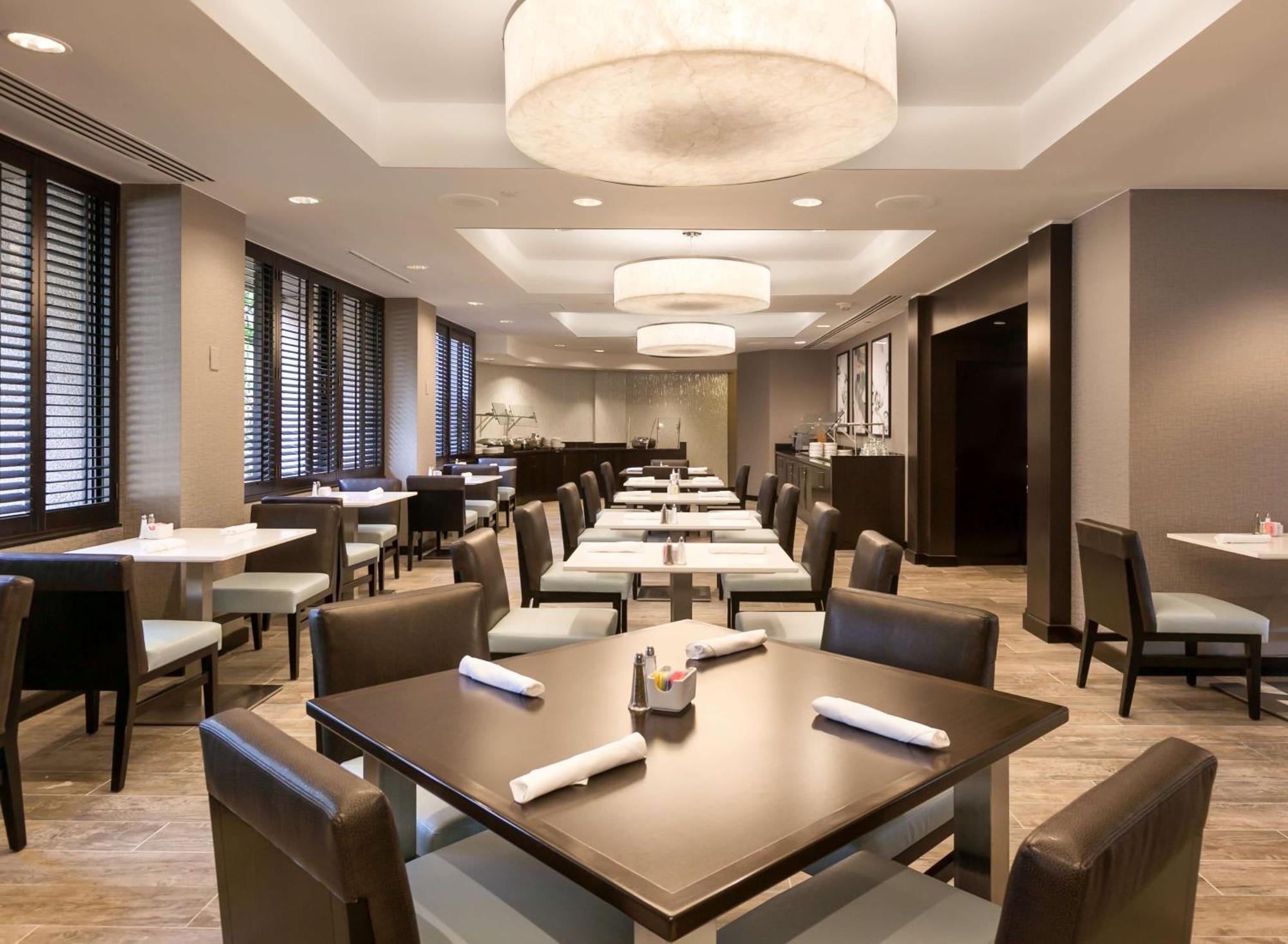 Doubletree By Hilton Hotel & Suites Houston By The Galleria Eksteriør billede