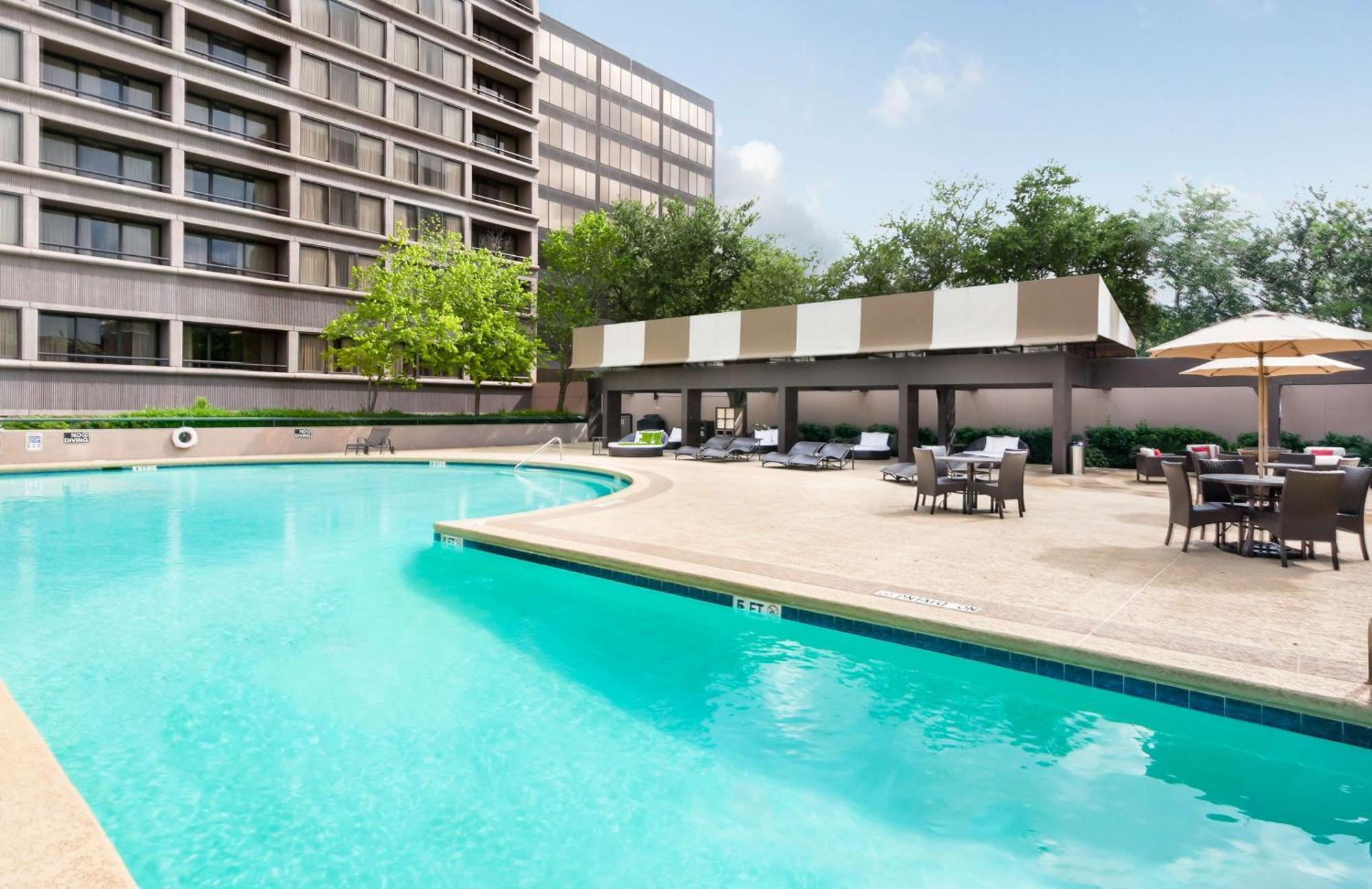 Doubletree By Hilton Hotel & Suites Houston By The Galleria Eksteriør billede