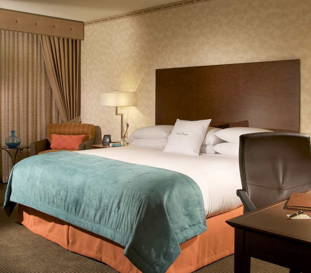 Doubletree By Hilton Hotel & Suites Houston By The Galleria Eksteriør billede
